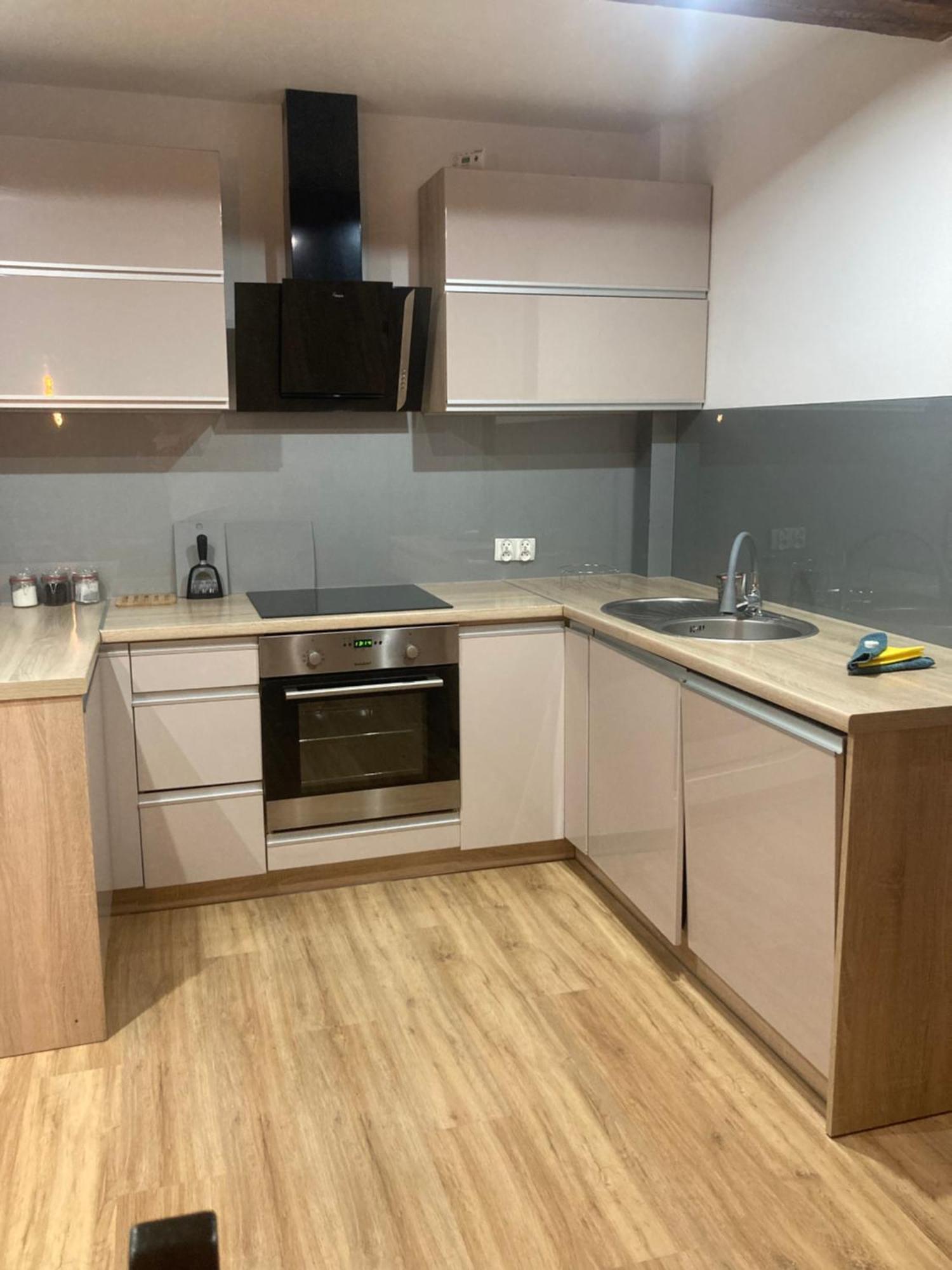 A4 Luxury Apartment ヴロツワフ エクステリア 写真