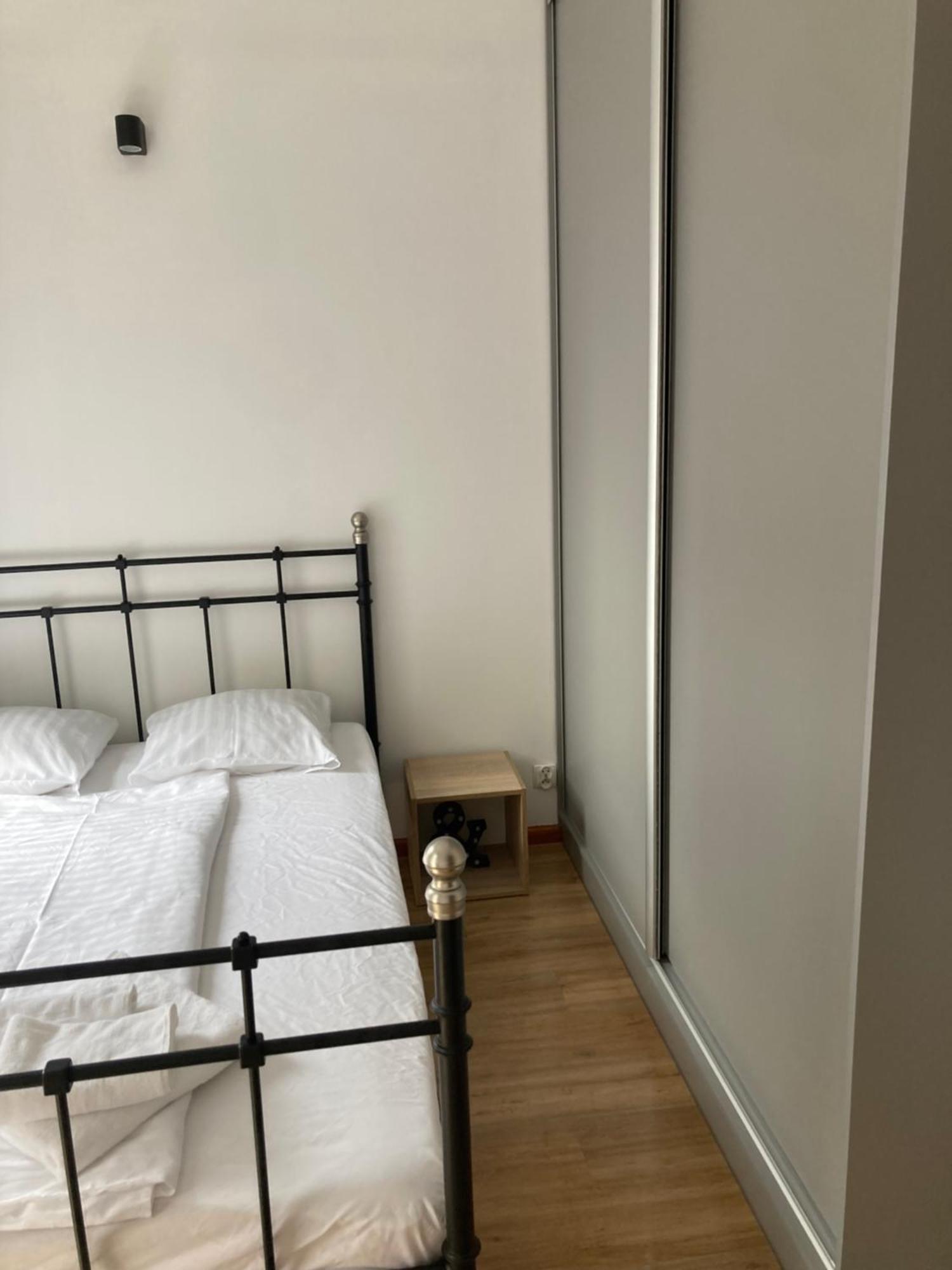 A4 Luxury Apartment ヴロツワフ エクステリア 写真